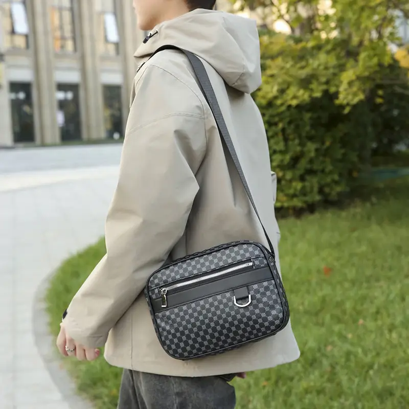 Men's Plaid Shoulder Bag Crossbody Luggage Bag