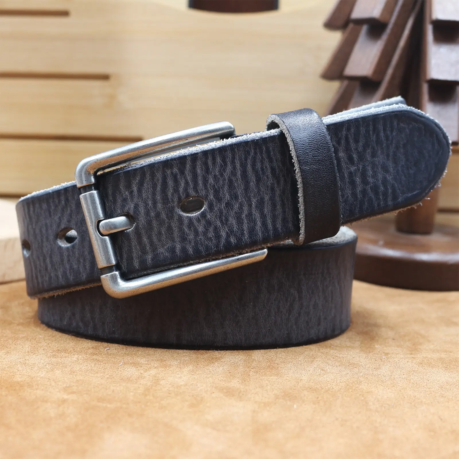 Men's Genuine Leather Belt with Needle Buckle Brown — feature 20
