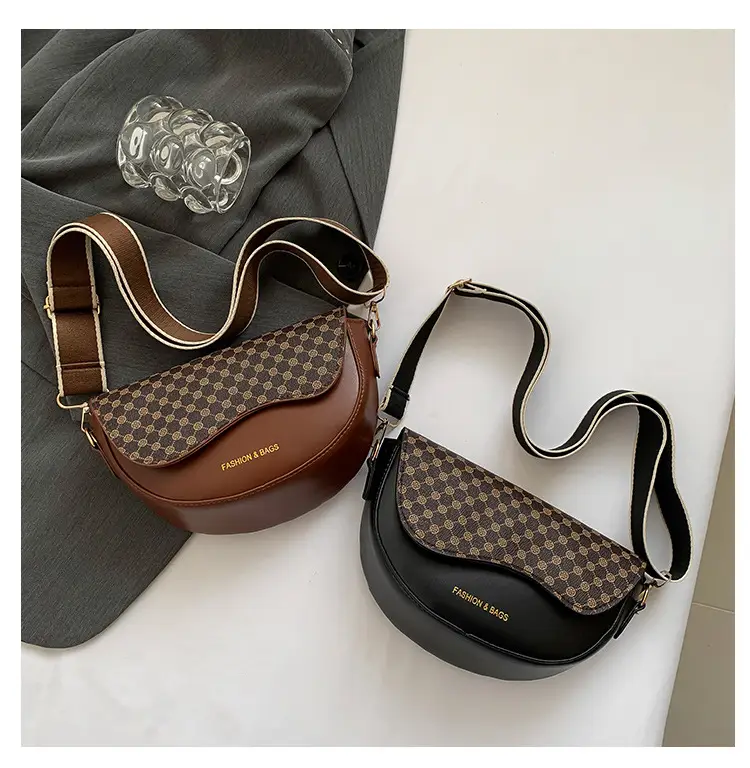 Women Leopard Print Shoulder Bag Brown 2025 — feature 10