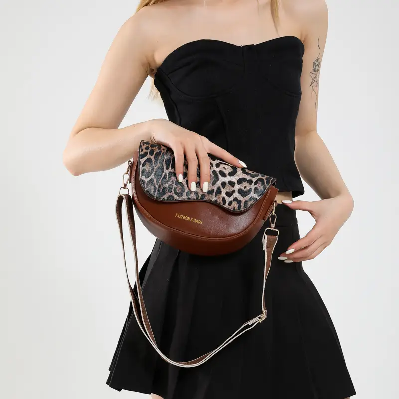 Women Leopard Print Shoulder Bag Brown 2025 — feature 16