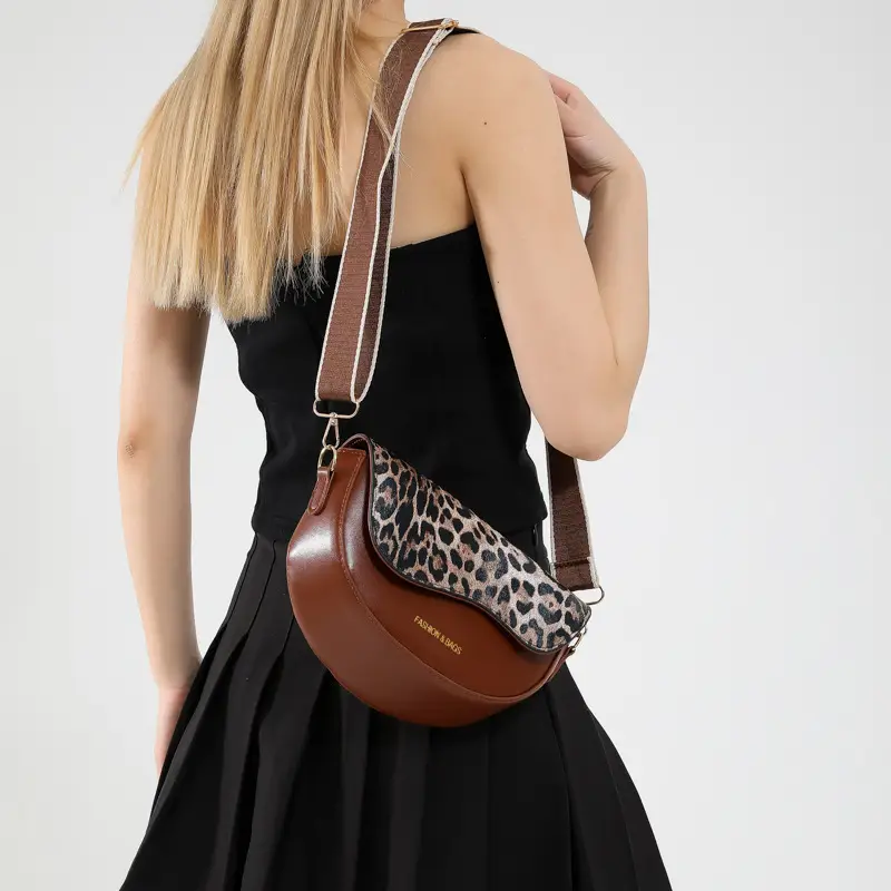 Women Leopard Print Shoulder Bag Brown 2025 — feature 19