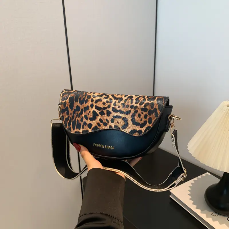 Women Leopard Print Shoulder Bag Brown 2025 — feature 33