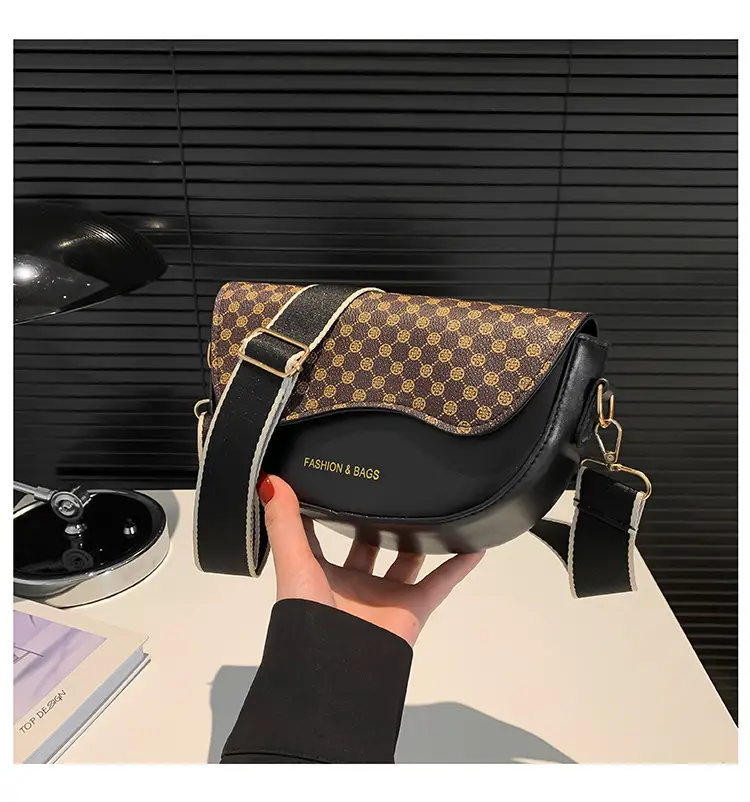 Women Leopard Print Shoulder Bag Brown 2025 — feature 35