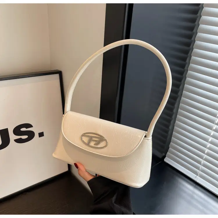 Women French Niche Cream Shoulder Bag 2024 — feature 20