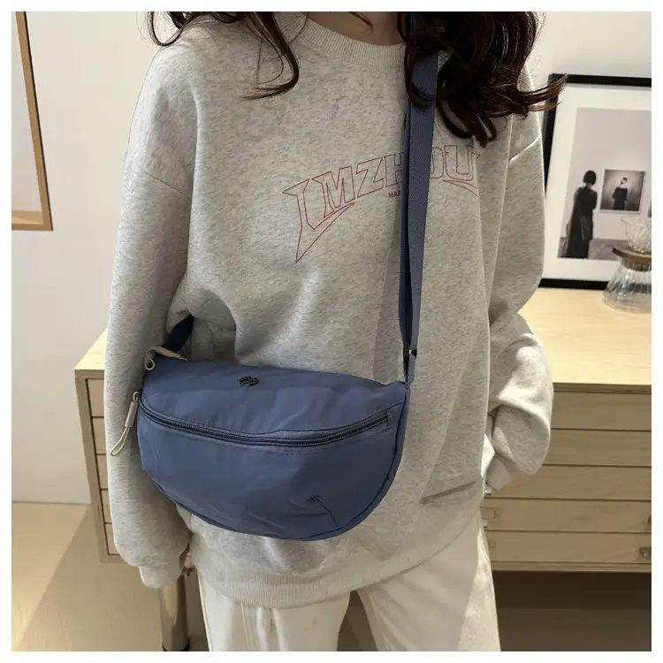 Women's Solid Color Shoulder Bag 2025 Spring — feature 20