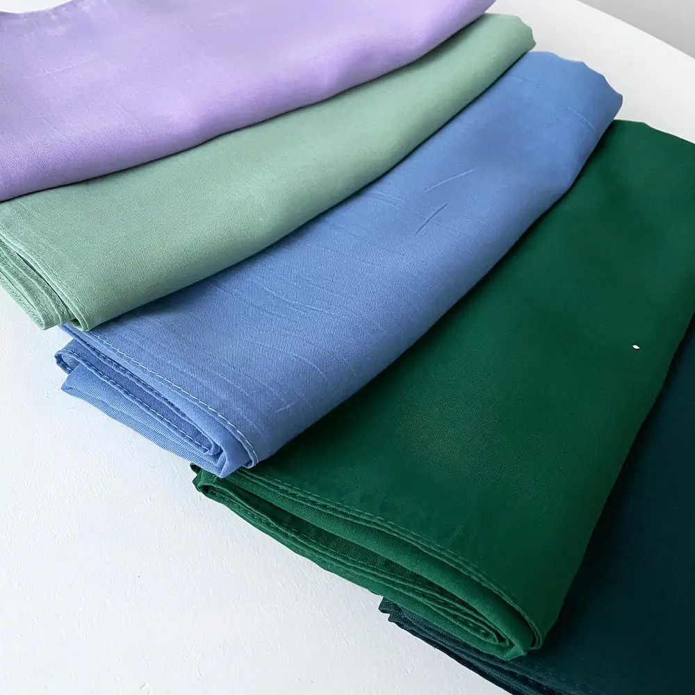 Cross-Country Silk Scarf 2025 Spring New Green — feature 12