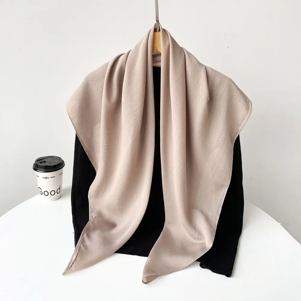 Cross-Country Silk Scarf 2025 Spring New Green — feature 34