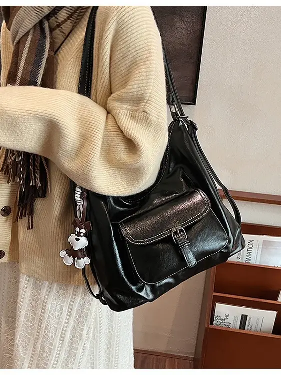Brown Leather Women's Shoulder Bag with Chain Strap - Image 7