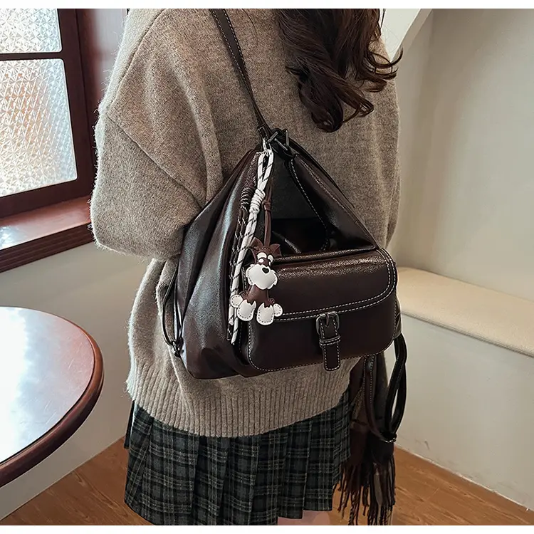 Brown Leather Women's Shoulder Bag with Chain Strap — feature 17