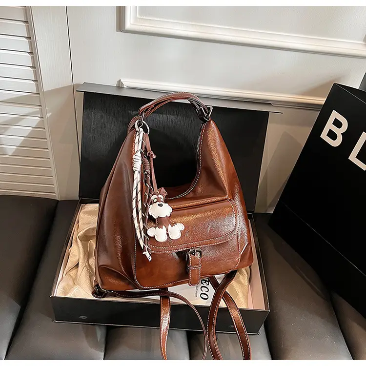 Brown Leather Women's Shoulder Bag with Chain Strap — feature 23