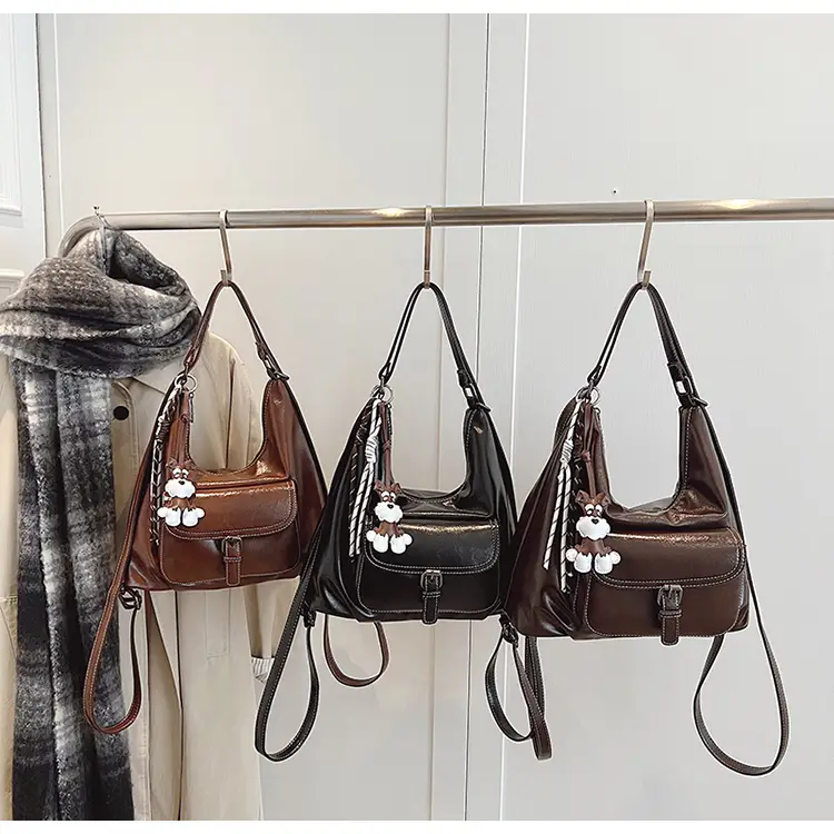 Brown Leather Women's Shoulder Bag with Chain Strap — feature 8