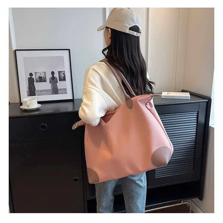 Large Capacity Pink Travel Tote Bag for Women — feature 34