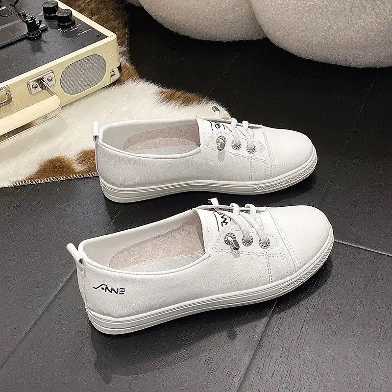 White Shoes Soft Leather Single-layer Shoes New 2025 Spring and Autumn Flat Women's Shoes Casual Shoes All-match Slip-on Lazy Sneakers — feature 2