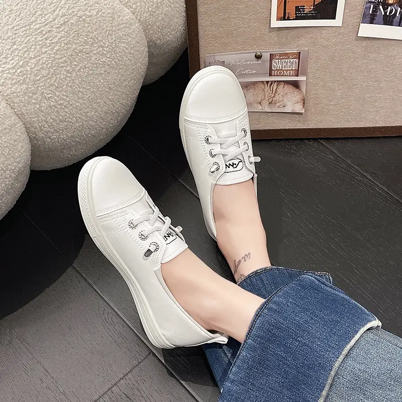 White Shoes Soft Leather Single-layer Shoes New 2025 Spring and Autumn Flat Women's Shoes Casual Shoes All-match Slip-on Lazy Sneakers — feature 8