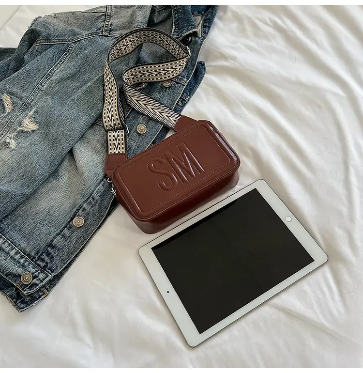 Red Lettered Women's Crossbody Bag with Wide Strap — feature 8