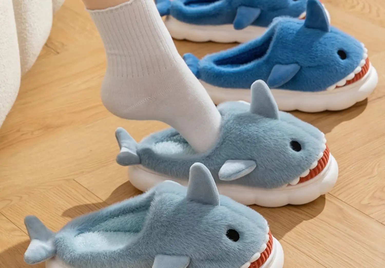 Men's Shark Cotton Winter Slippers Warm Non-Slip — feature 12