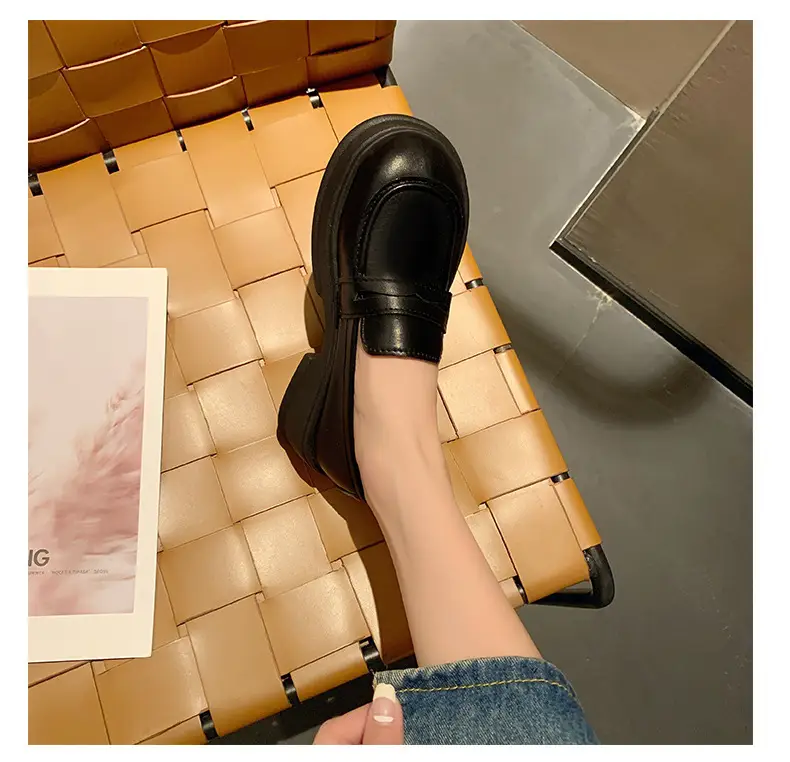 Japanese Small Leather Shoes Women's 2025 Autumn New British Style Black Platform Loafers One-Pedal JK Uniform Shoes — feature 16