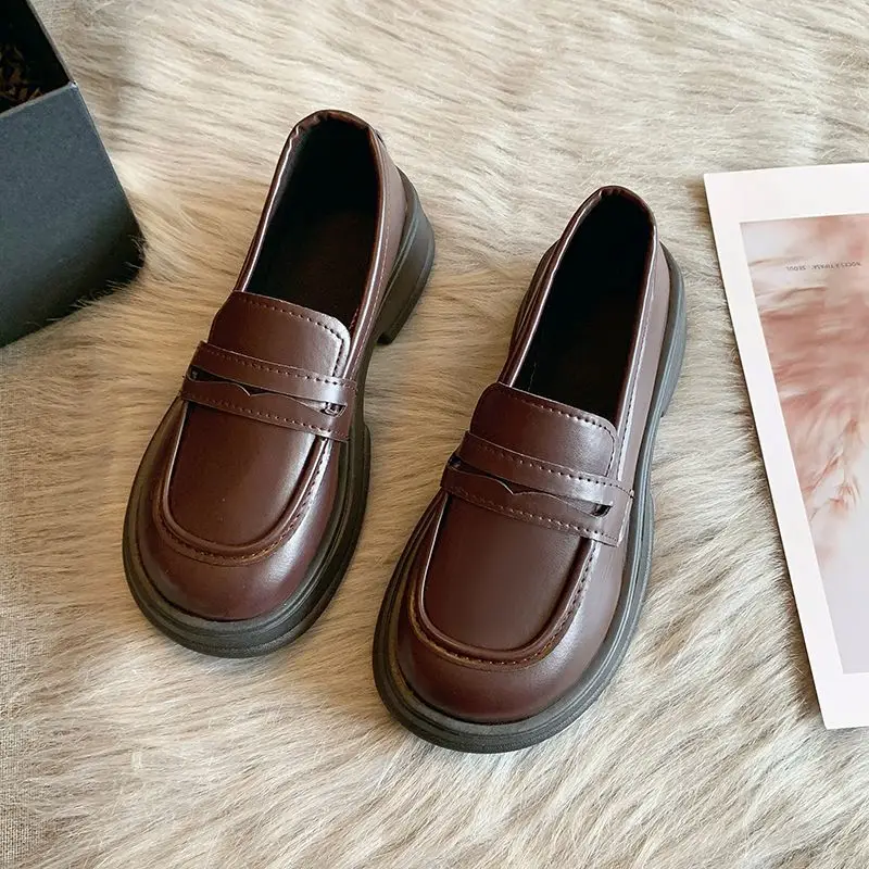 Japanese Small Leather Shoes Women's 2025 Autumn New British Style Black Platform Loafers One-Pedal JK Uniform Shoes - Image 2