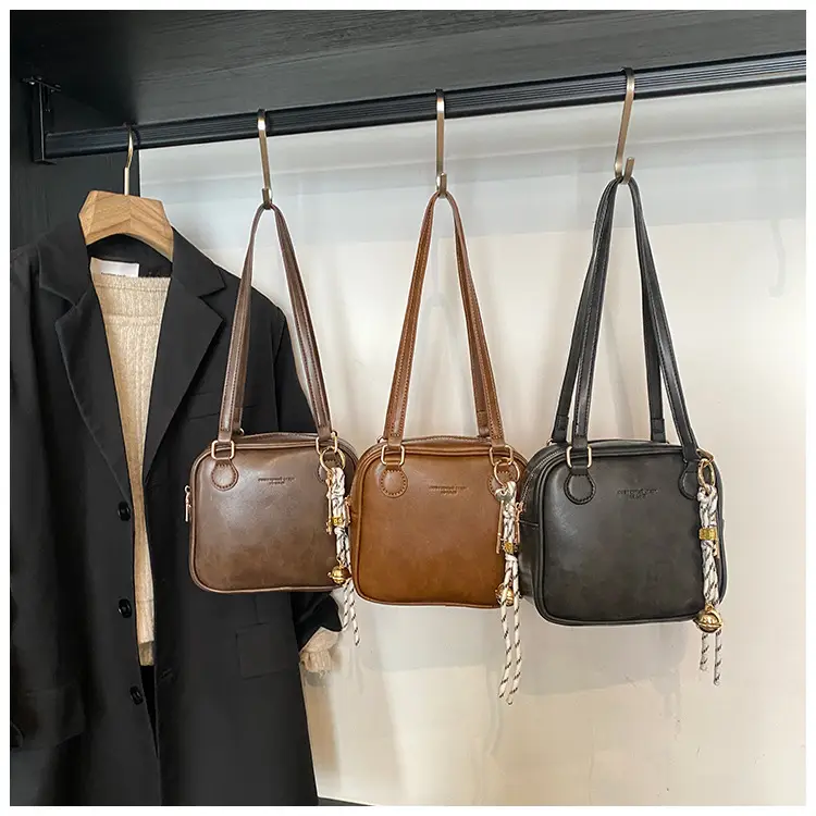 Retro Crossbody Bag Women 2025 Casual Shoulder Bag — feature 1