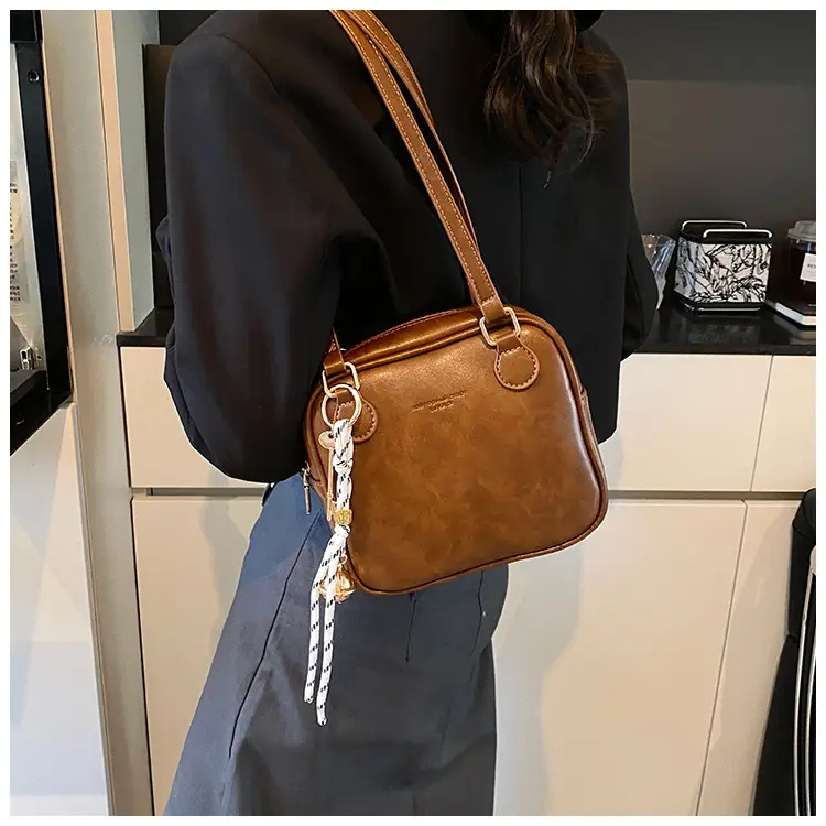 Retro Crossbody Bag Women 2025 Casual Shoulder Bag — feature 13