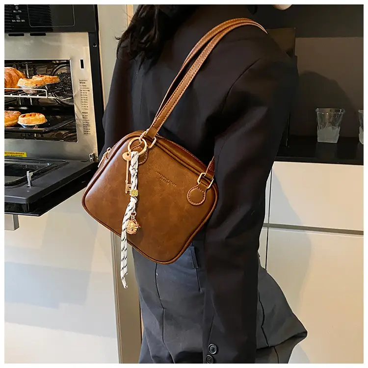 Retro Crossbody Bag Women 2025 Casual Shoulder Bag — feature 15