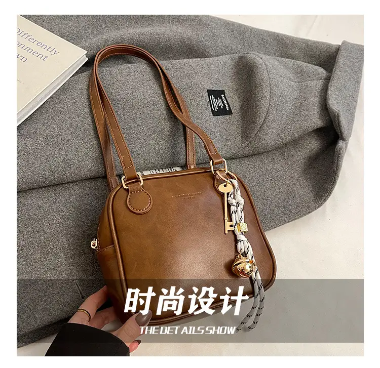 Retro Crossbody Bag Women 2025 Casual Shoulder Bag — feature 3