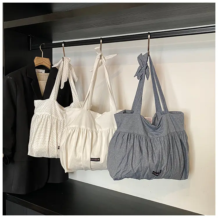 Grey Ruffled Shoulder Bag for Women Large Capacity — feature 13