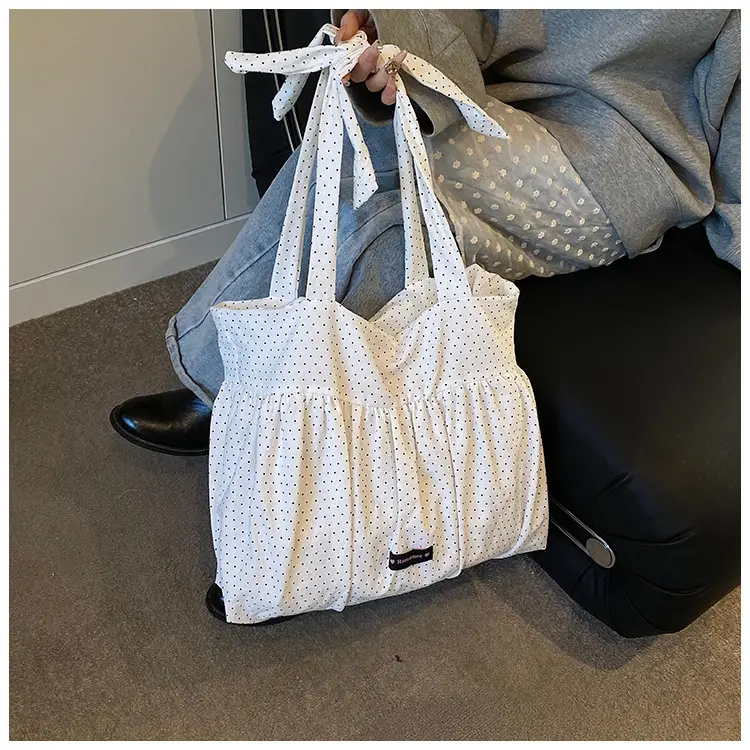 Grey Ruffled Shoulder Bag for Women Large Capacity — feature 27