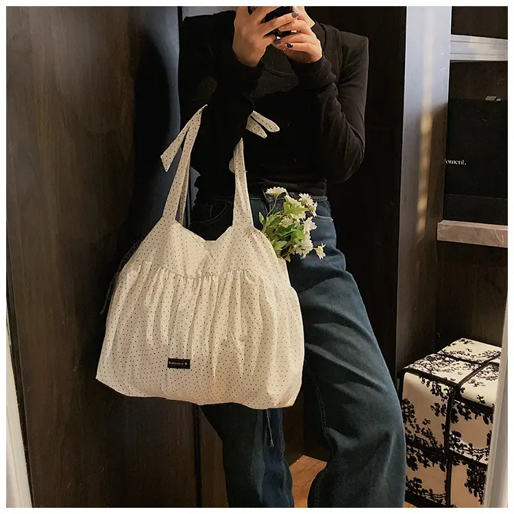 Grey Ruffled Shoulder Bag for Women Large Capacity — feature 30