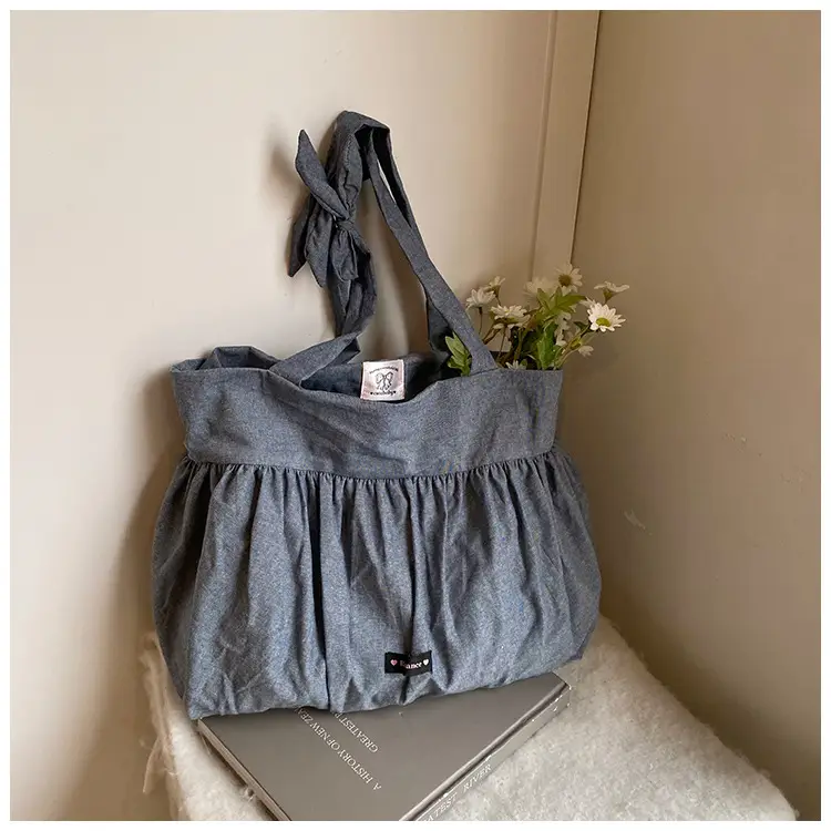 Grey Ruffled Shoulder Bag for Women Large Capacity — feature 40