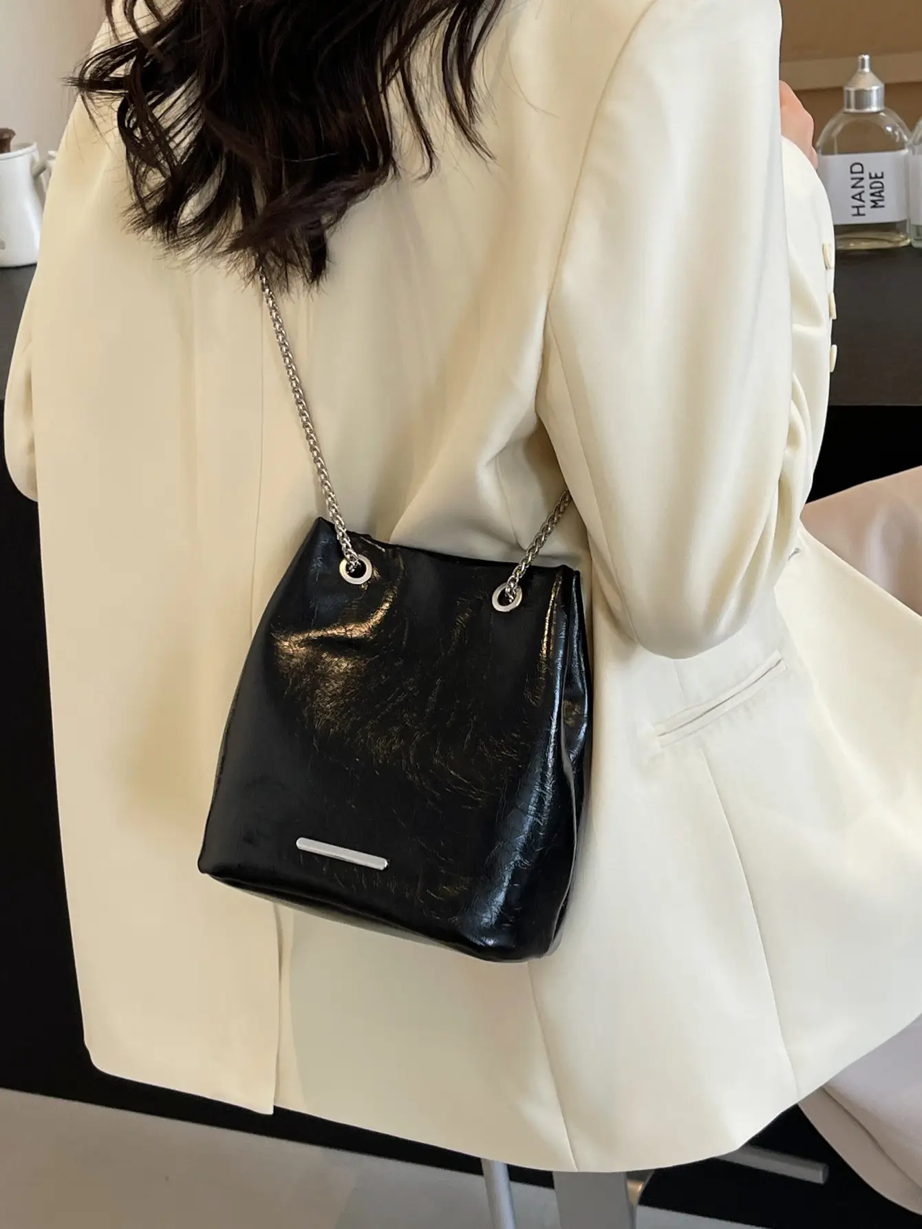 Women's Black Chain Crossbody Bag 2025 New Arrival - Image 4