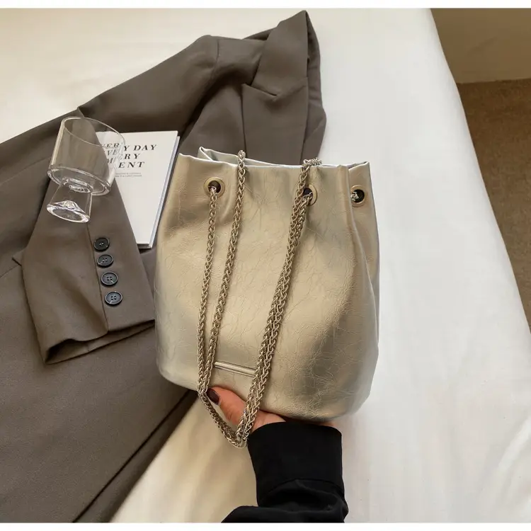 Women's Black Chain Crossbody Bag 2025 New Arrival — feature 20