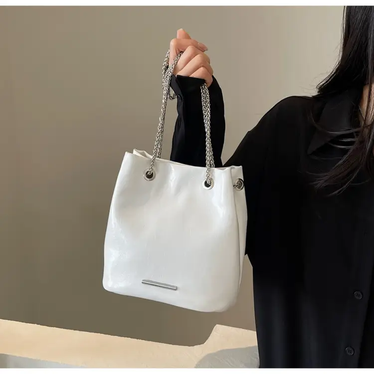Women's Black Chain Crossbody Bag 2025 New Arrival — feature 41