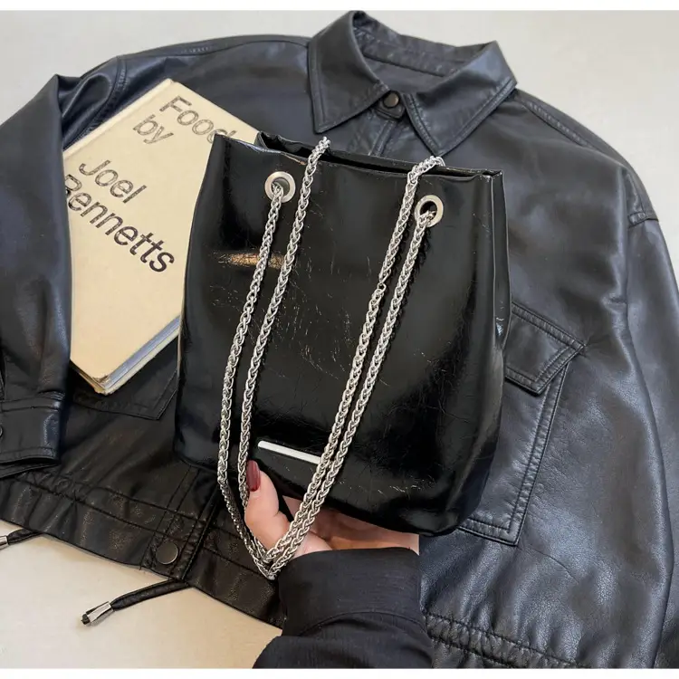 Women's Black Chain Crossbody Bag 2025 New Arrival — feature 42