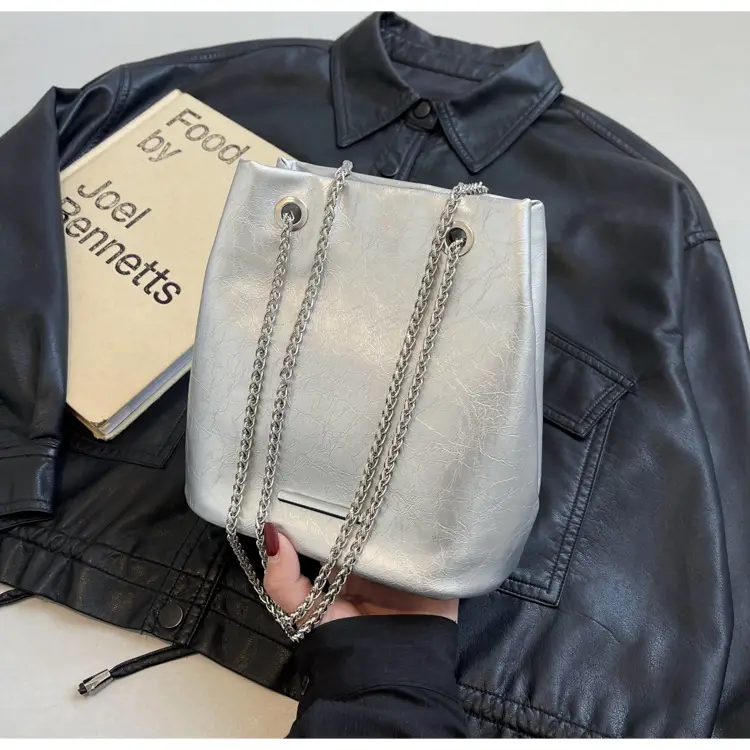 Women's Black Chain Crossbody Bag 2025 New Arrival — feature 43