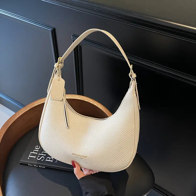 Women's Black Crossbody Bag 2025 New Niche Design