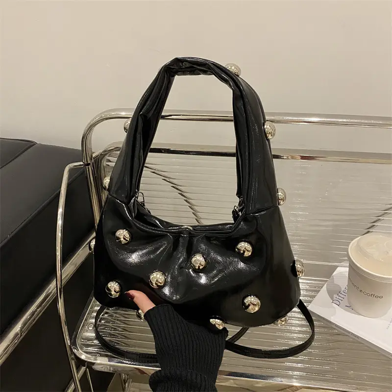 Black Rivet Shoulder Bag for Women 2025 Large Capacity - Image 5
