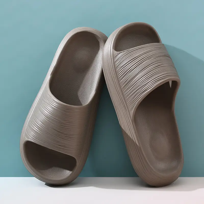 Slippers Women's Summer Non-slip Outer Wear Thick Bottom Heightened Slides Wear-resistant Soft Non-smelly Feet EVA Couple Sandals - Image 3