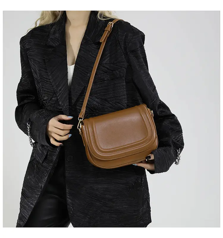 Red PU Shoulder Messenger Bag Small All-Match — feature 11