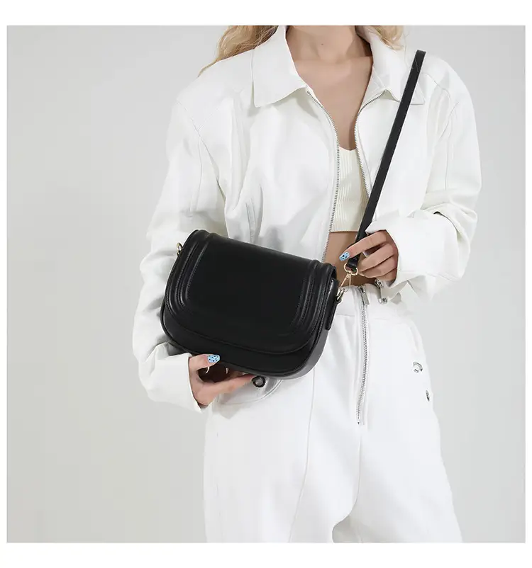 Red PU Shoulder Messenger Bag Small All-Match — feature 12