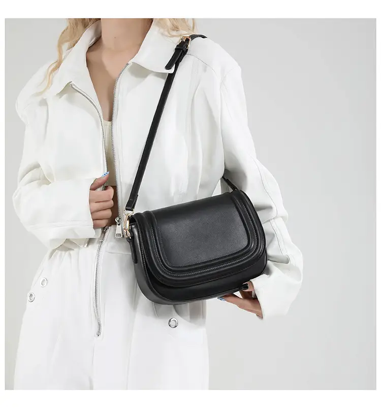 Red PU Shoulder Messenger Bag Small All-Match — feature 13