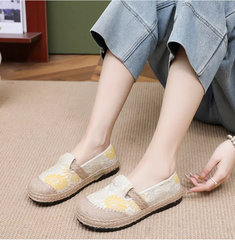 Spring 2025 Fisherman Shoes Pastoral Style Women — feature 17