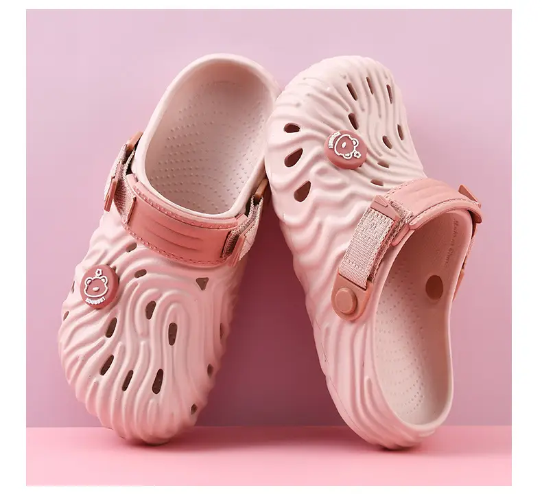 Thick-soled hole shoes women's summer outdoor wear heightening non-slip wear-resistant sandals EVA breathable deodorant high color value toe-covered slippers — feature 10