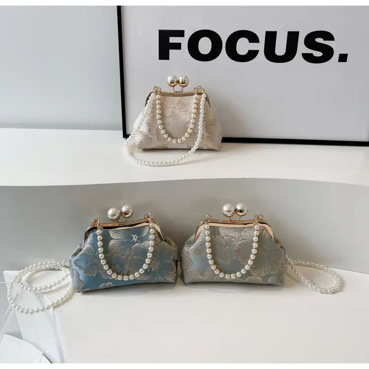 Gold Embroidered Handbag for Women 2025 New Fashion — feature 1