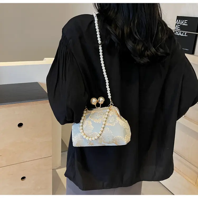 Gold Embroidered Handbag for Women 2025 New Fashion — feature 10