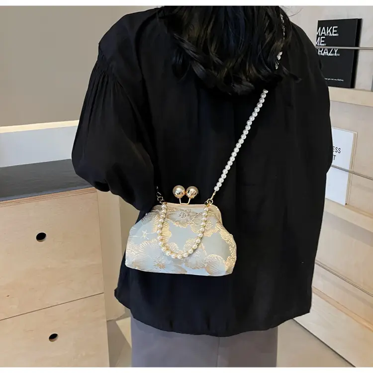 Gold Embroidered Handbag for Women 2025 New Fashion — feature 11