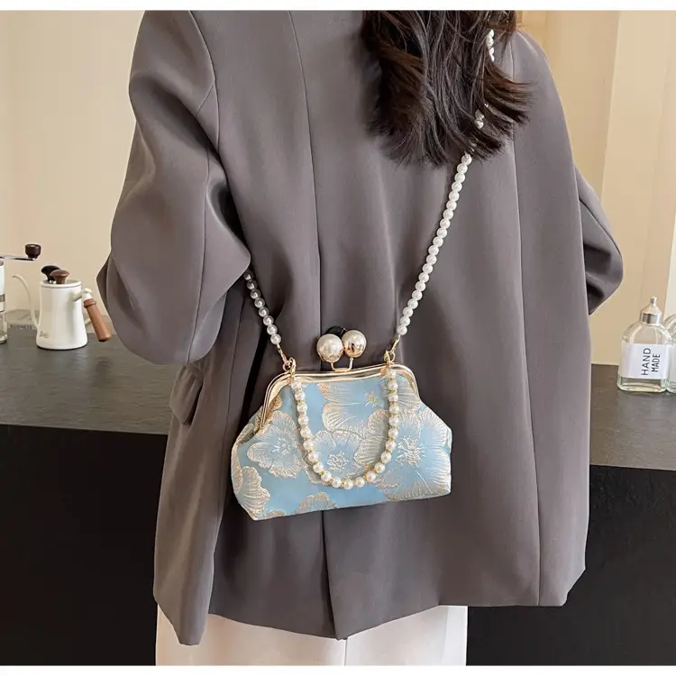 Gold Embroidered Handbag for Women 2025 New Fashion — feature 19