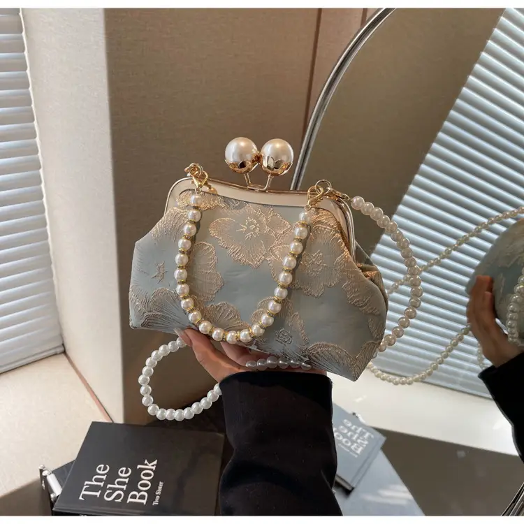 Gold Embroidered Handbag for Women 2025 New Fashion — feature 31