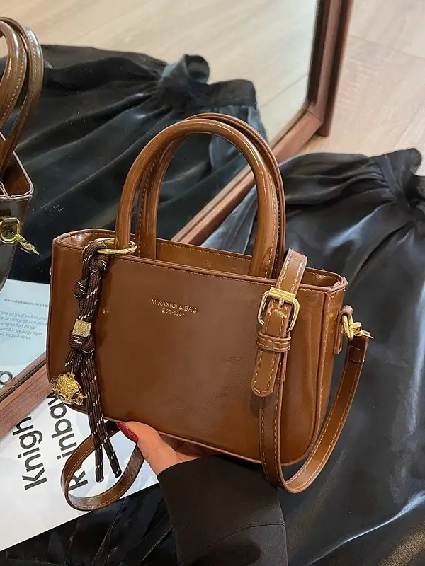 Retro Brown Leather Shoulder Bag for Women 2025 - Image 10