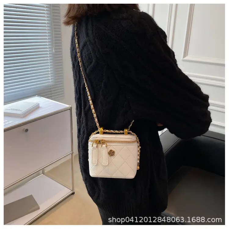 White Quilted Mini Shoulder Bag with Gold Chain — feature 12